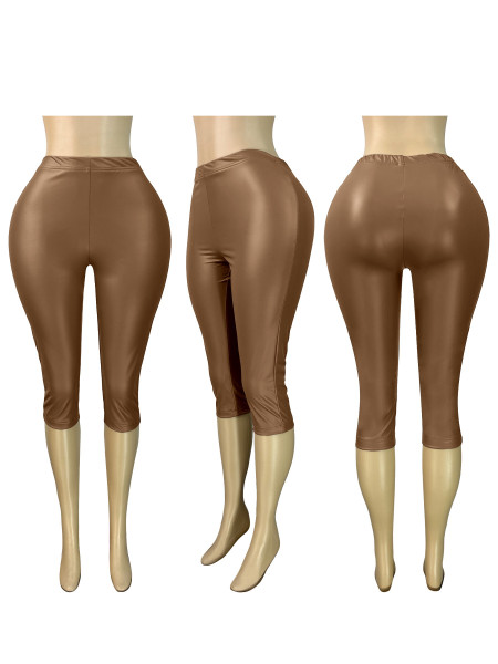 Elastic leather hip hugging cropped pants
