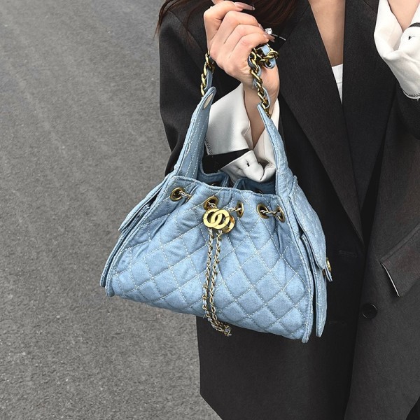 Drawstring bucket bag armpit shoulder tote bag
