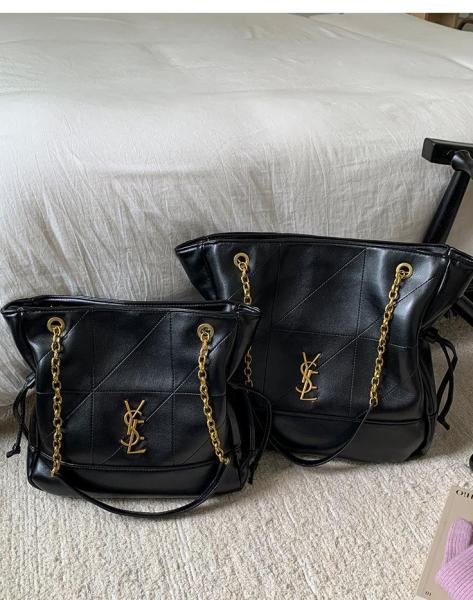 Chain suede drawstring single shoulder tote bag