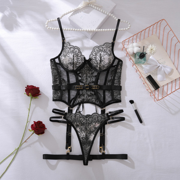 Three-piece set of lace-up embroidery underwear with steel ring, featuring lace-up, embroidery, and see-through design
