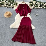Short sleeved knitted top high waisted pleated skirt two-piece set