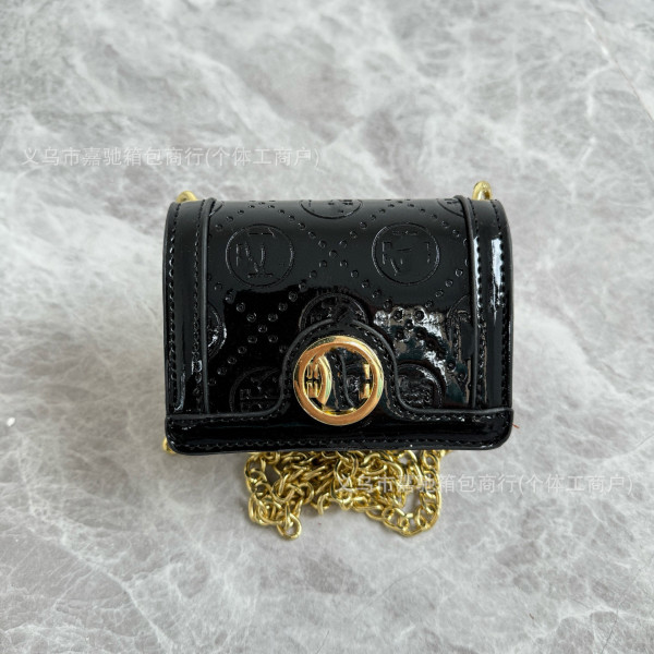 Single shoulder crossbody chain small square bag and coin purse