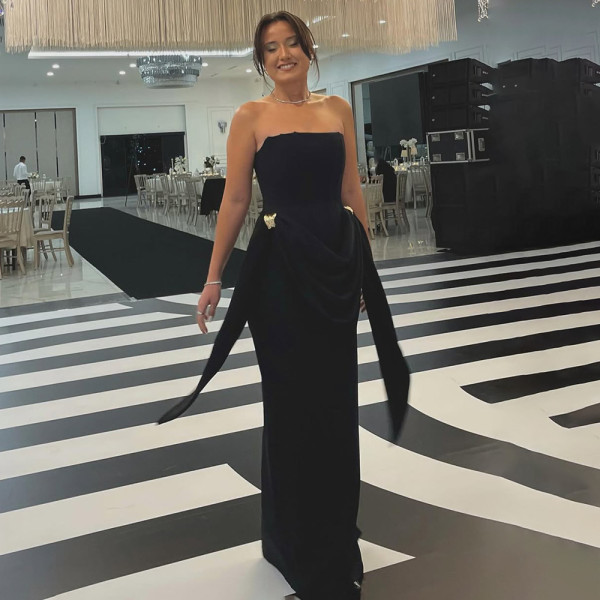 Strapless backless strapless dress