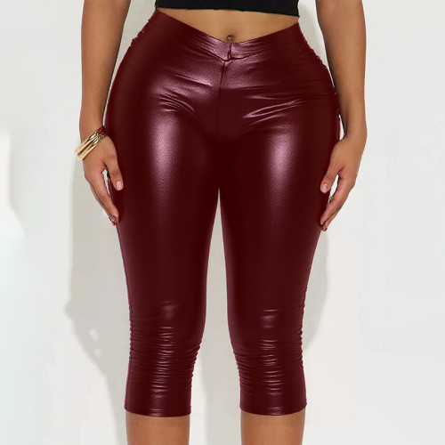 Bright bread buttocks tight fitting triangle cropped pants