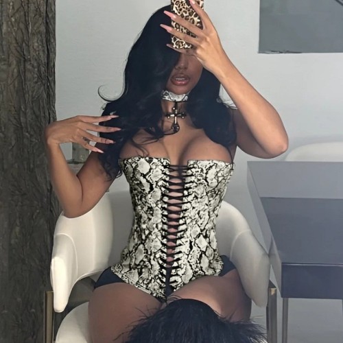 Waist waist top and base shirt