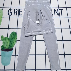 Tank top and pants sports suit