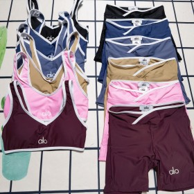 Tank top shorts sports suit