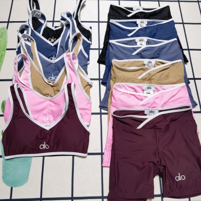 Tank top shorts sports suit