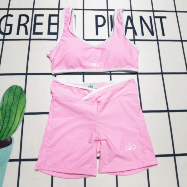 Tank top shorts sports suit