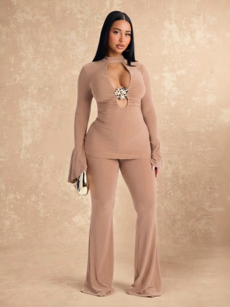 Deep V-neck flared sleeve top+micro flared pants set