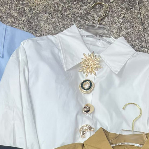 Collar loose button long sleeved shirt