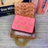 Minimally designed women's crossbody bag