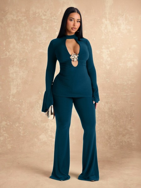 Deep V-neck flared sleeve top+micro flared pants set