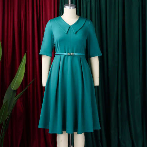 Solid color lapel dress
