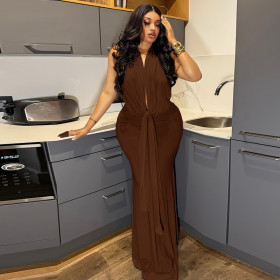 Hanging neck, waist, folded straps, hip hugging skirt, dress