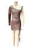 Printed diagonal collar strap wrapped hip dress