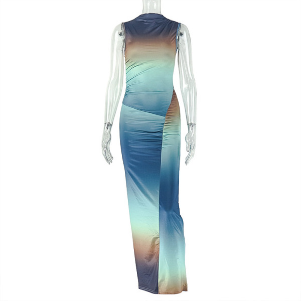 Gradient color blocked high neck sleeveless pleated hip hugging long dress