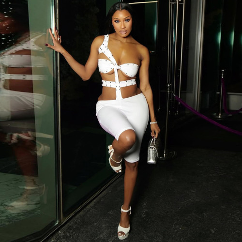 Riveted hollow tight five part jumpsuit