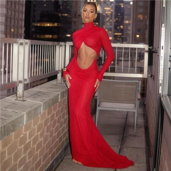High neck long sleeved hollow out navel hugging dress skirt