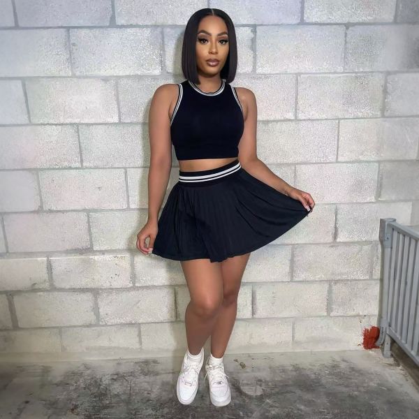 Sleeveless short vest pleated skirt set