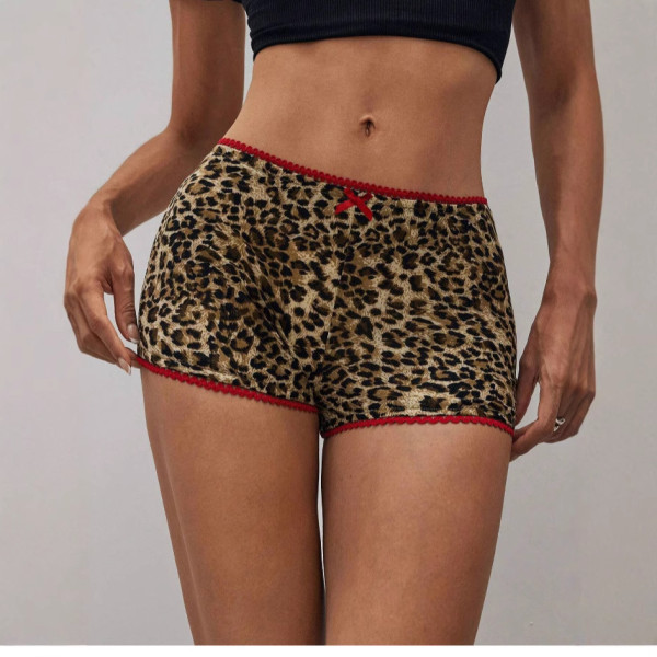 Small bow shorts