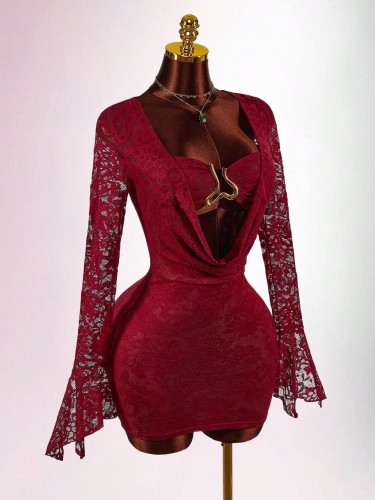 Lace perspective spliced metal hip hugging short skirt dress