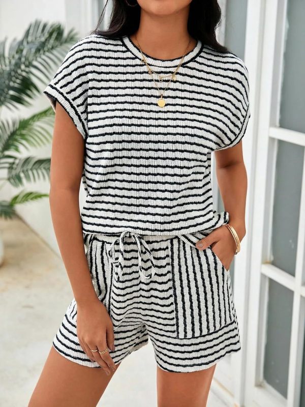 Striped short sleeved T-shirt shorts set