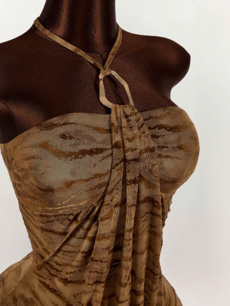 Backless sleeveless halter dress
