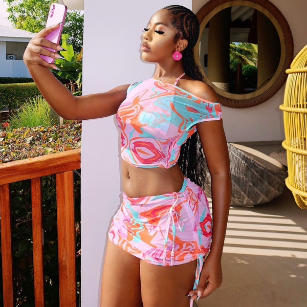 Slant collar top short two-piece set