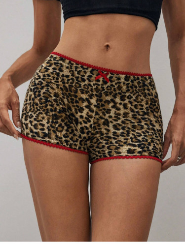 Slim fit small bow shorts