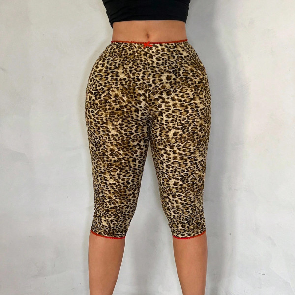 Leopard lace seven quarter leggings short pants
