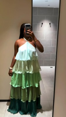 Sleeveless neck hanging dress, long skirt