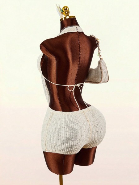 Neck hanging, backless strap, low neck vest, top, shorts set