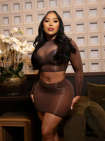 2-piece set of high elasticity bright perspective short skirt