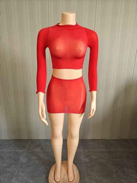 2-piece set of high elasticity bright perspective short skirt