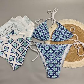 One-piece split bikini