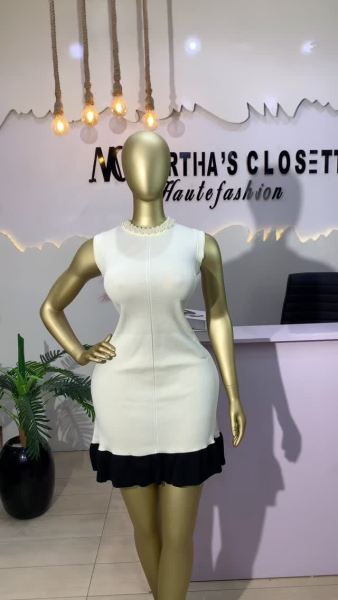 Nail bead round neck sleeveless knitted dress