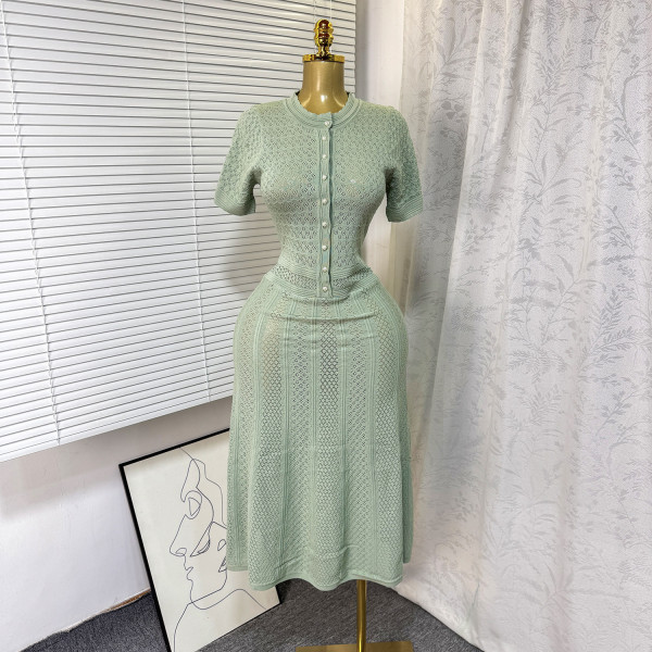 Nail bead round neck waist cinching knitted long skirt
