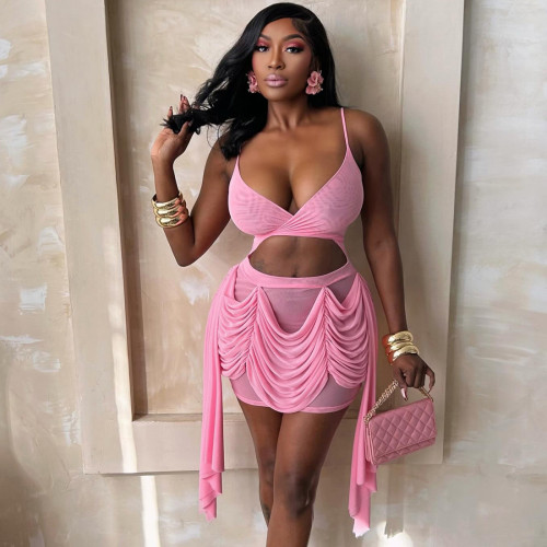 Solid color pleated see through crop top suspender dress with wrapped buttocks