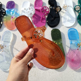 Transparent jelly flip flops with herringbone design