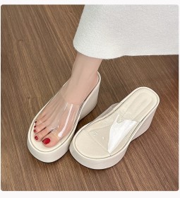 Genuine leather slope and transparent one-piece slippers