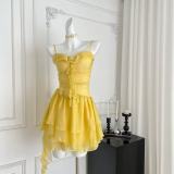 Strap dress, short skirt
