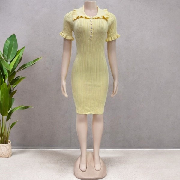 Ruffle button knit dress