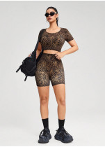 Leopard print U-neck 7-inch sleeve top and shorts set