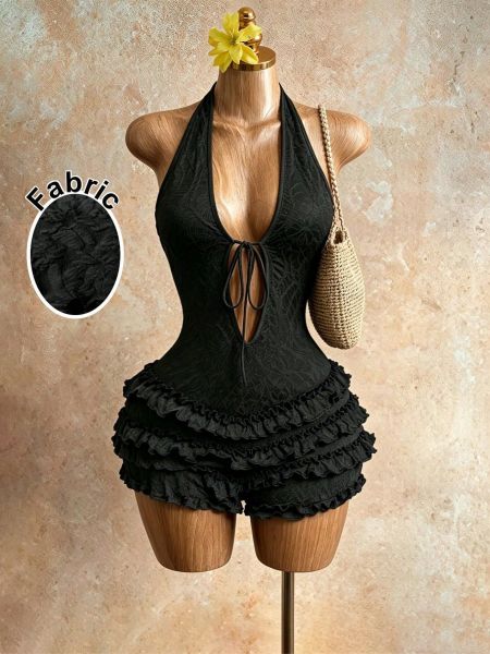 Backless hanging neck pleated jumpsuit