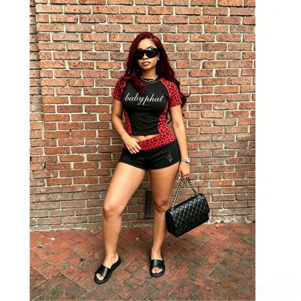 Printed leopard print patchwork short sleeved sports shorts two-piece set