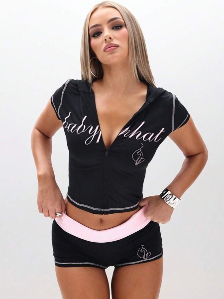 Letter print hooded crop top short sleeved contrasting shorts set