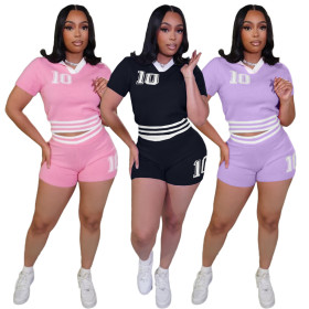 Flip collar contrasting knit shorts short sleeved set