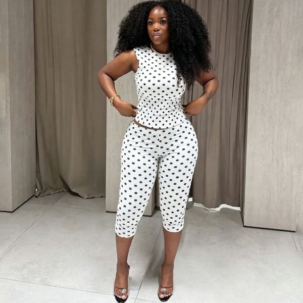 Polden sleeveless backless top and cropped pants set