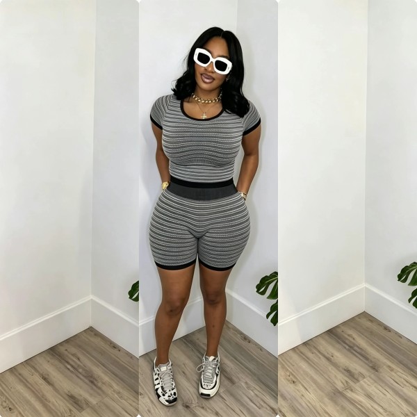 Knitted striped shorts set